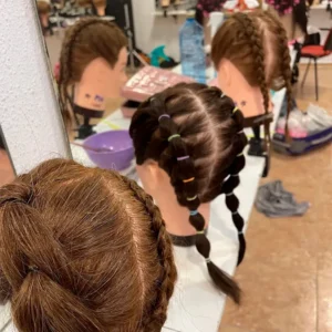 Academia y Peluquería HMG en Catarroja Valencia