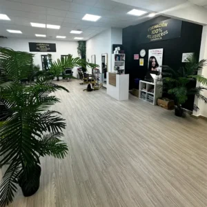 Academia y Peluquería HMG en Catarroja Valencia