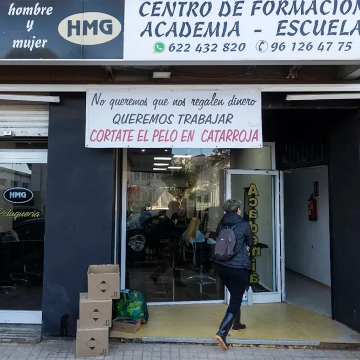 Academia y Peluquería HMG en Catarroja Valencia