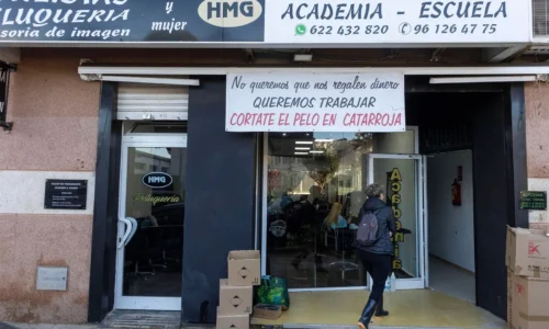 Peluquería de Catarroja arrasada por la DANA, Estilistas HMG, reabre al mes